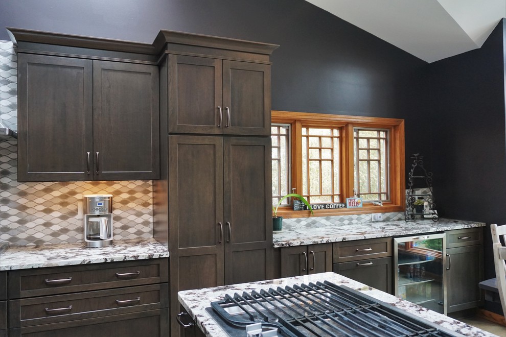 Home design - transitional home design idea in New York