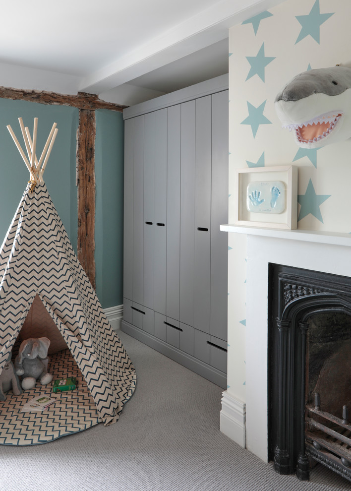 This is an example of a transitional kids' room in Hertfordshire.
