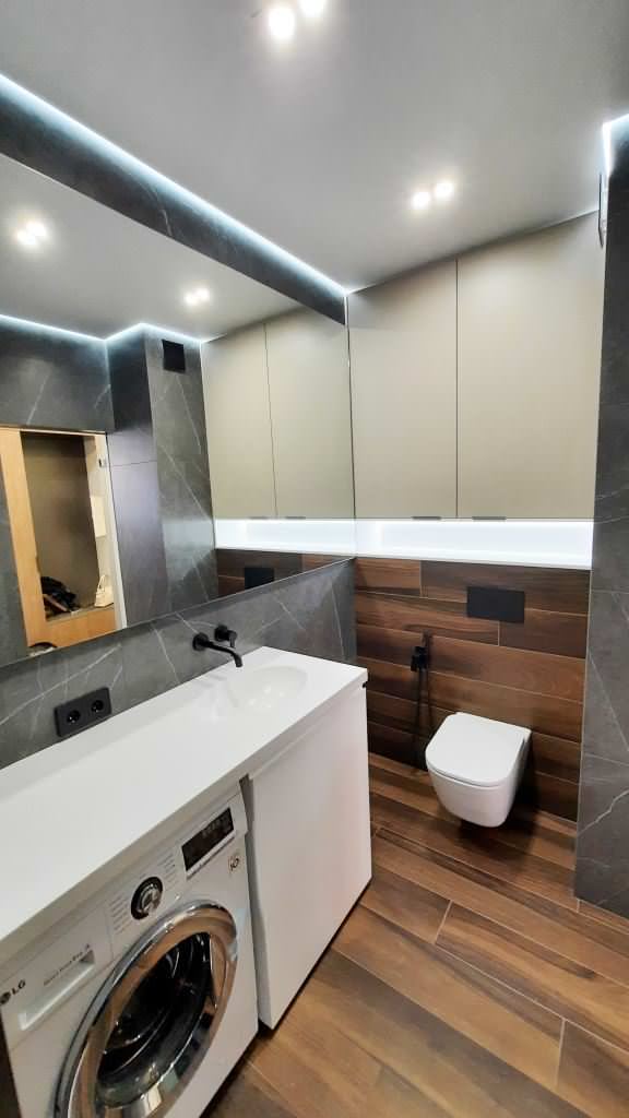 Встроенный шкаф в ванную комнату