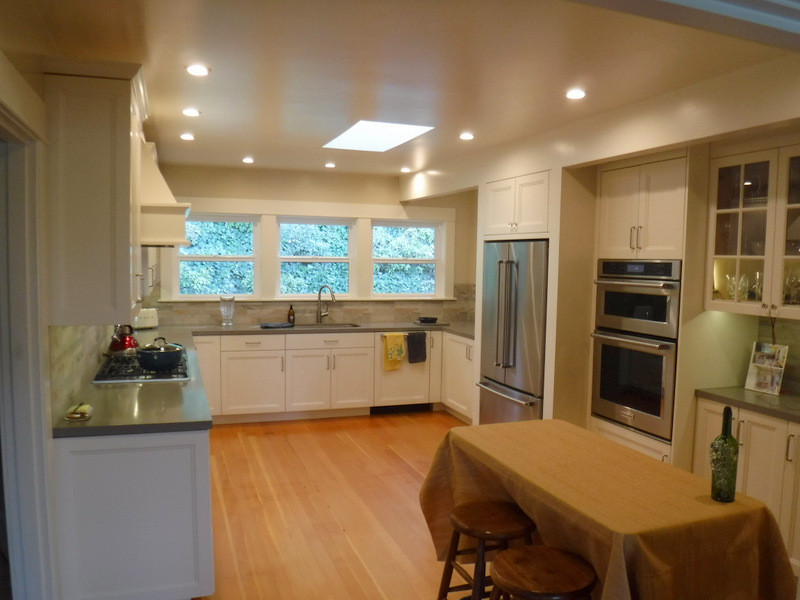 Black acacia wood slab for my kitchen tablelive edge up or down?