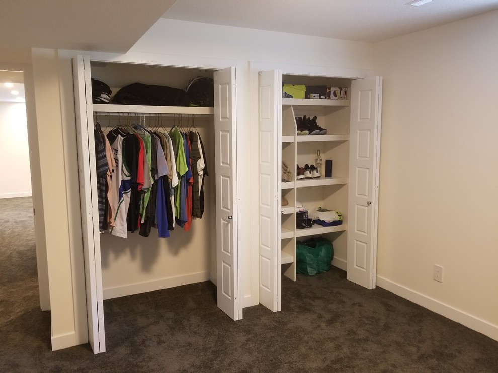 Home design - transitional home design idea