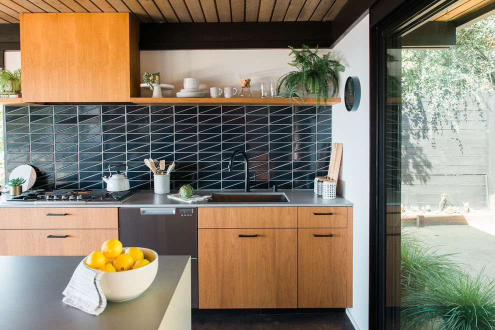 Inspiration for a retro kitchen in San Francisco.
