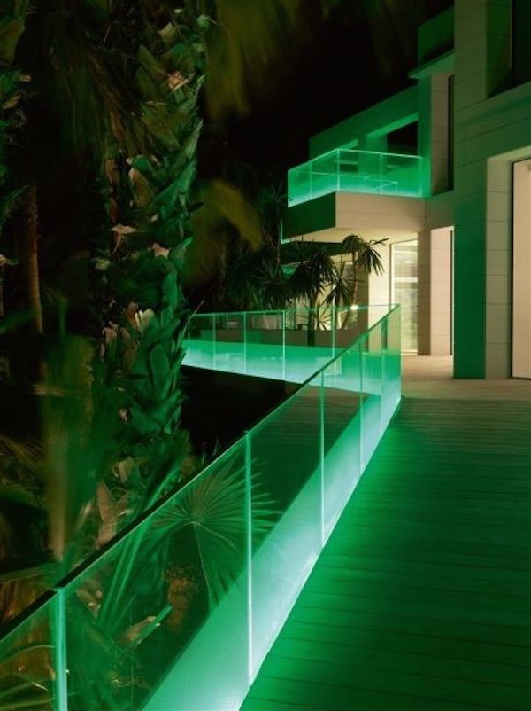 Modern patio in Miami.