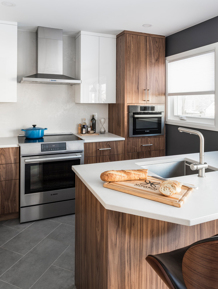 Mid-Century Modern Small Kitchen - Modern - Kitchen ...