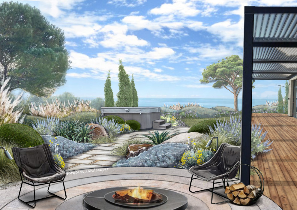 В лучах южного солнца.