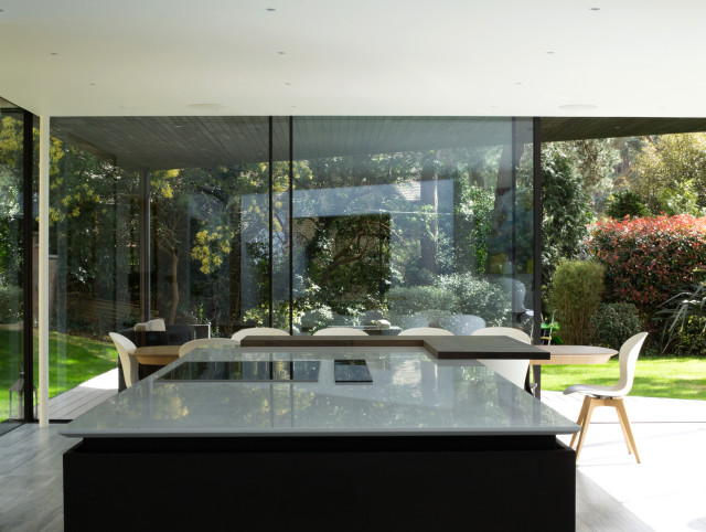 Links Road modern-kitchen