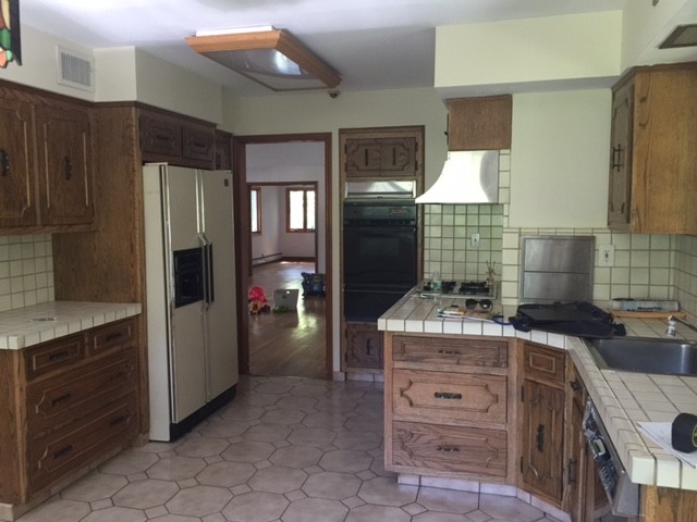 Greenlawn  Kitchen
