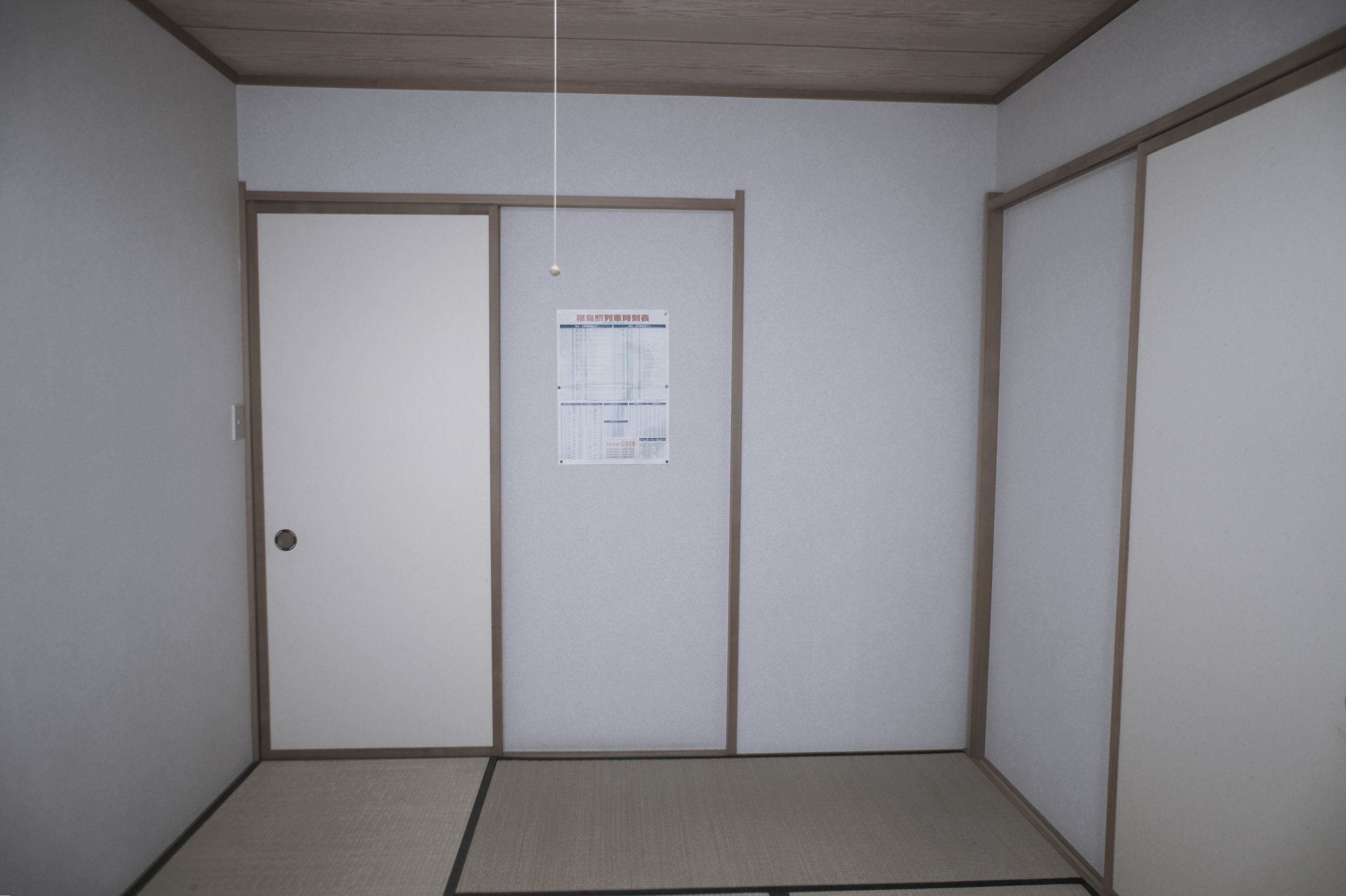 寝室 -before-