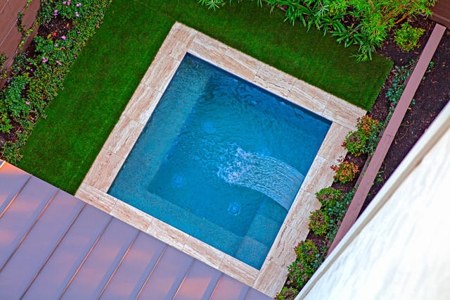 Modest Urban Plunge contemporary-pool