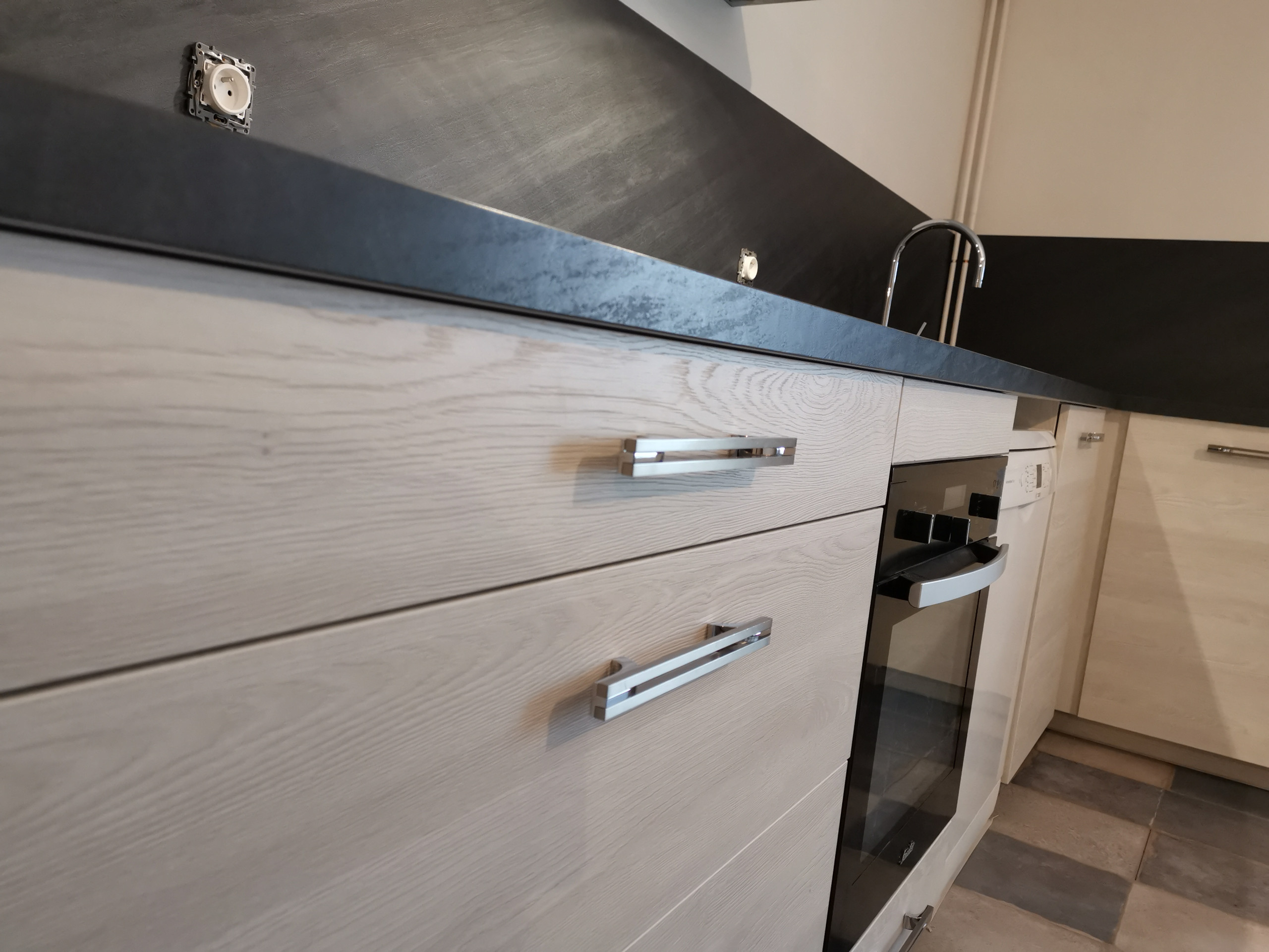 cuisine blanche et noire