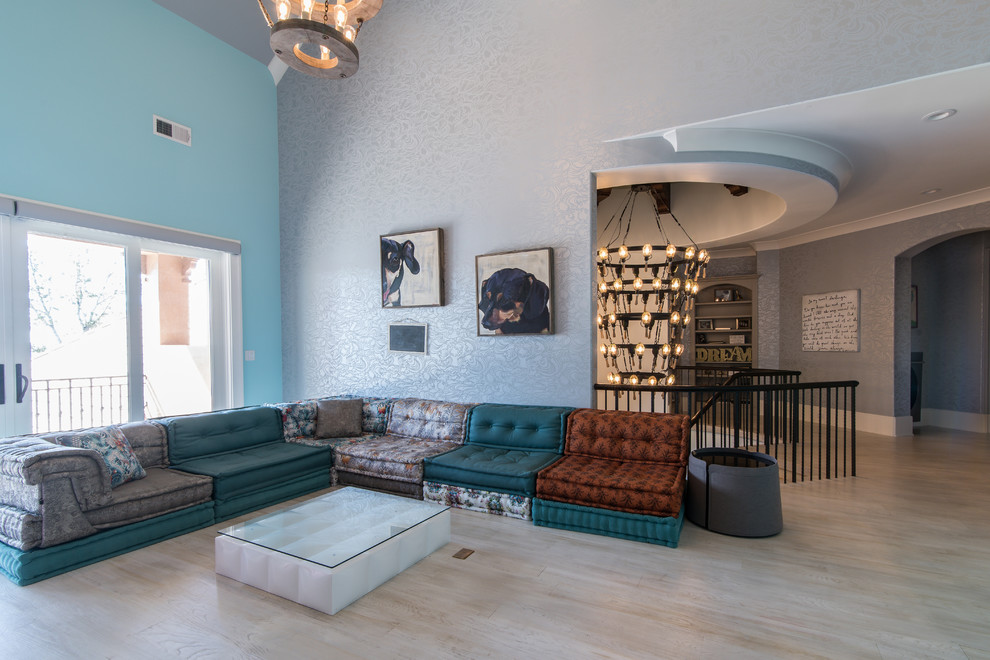 Home design - transitional home design idea in Miami
