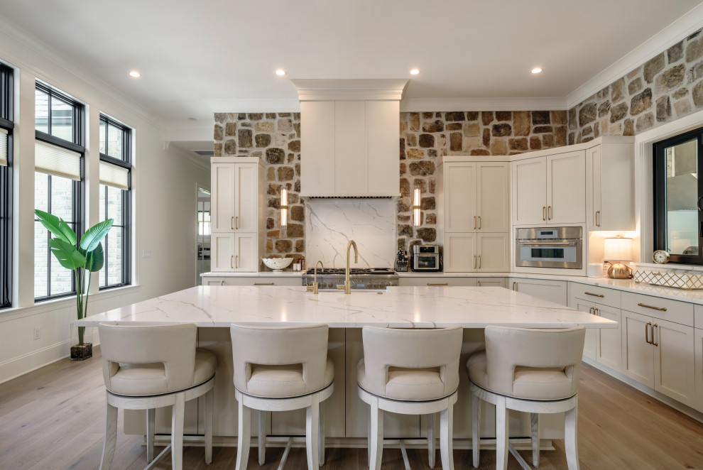 Kitchen - transitional kitchen idea