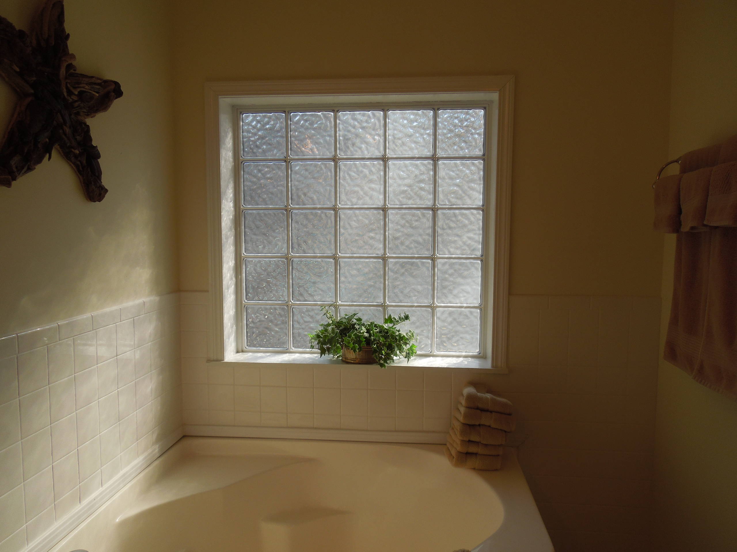 River House Bathroom