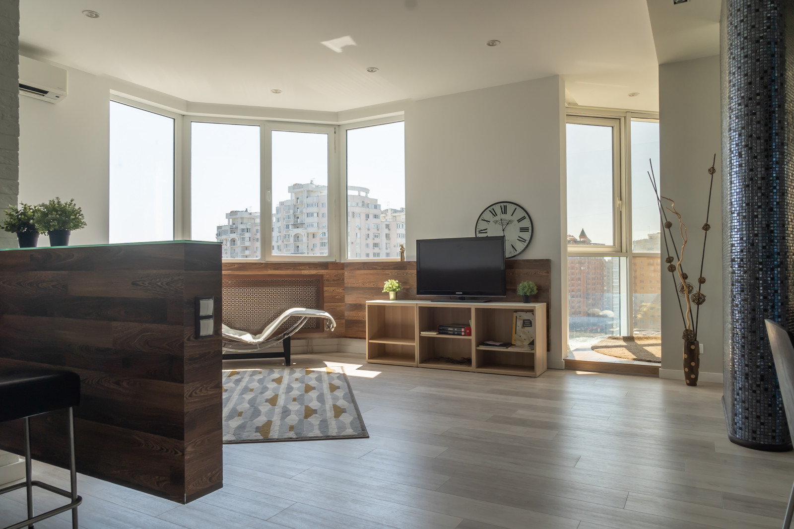 Кубанская Набережная 37