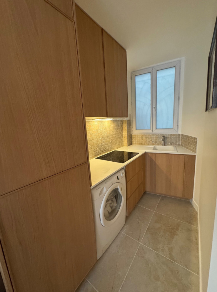 Projet Château-Landon, rénovation d'une cuisine, entrée & salle de bain.