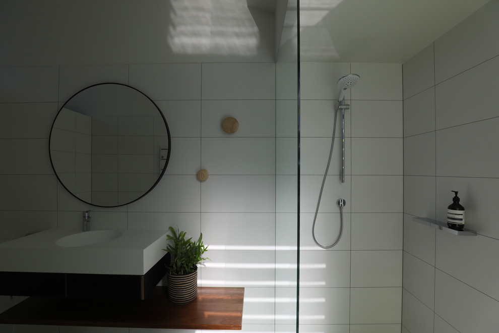 Inspiration for a contemporary bathroom in Other.