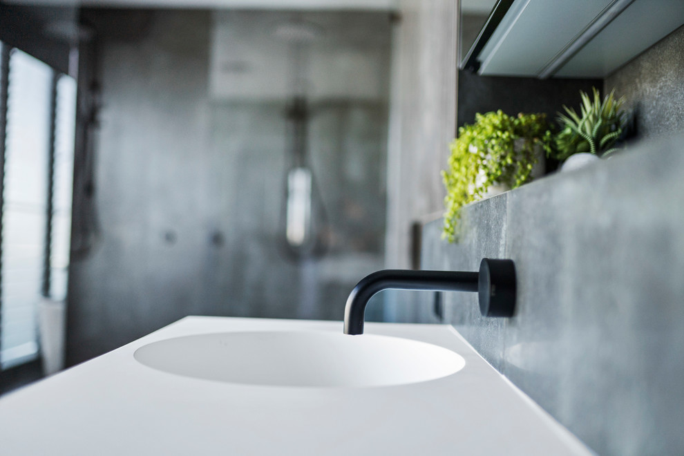 Inspiration for a contemporary bathroom in Sunshine Coast.