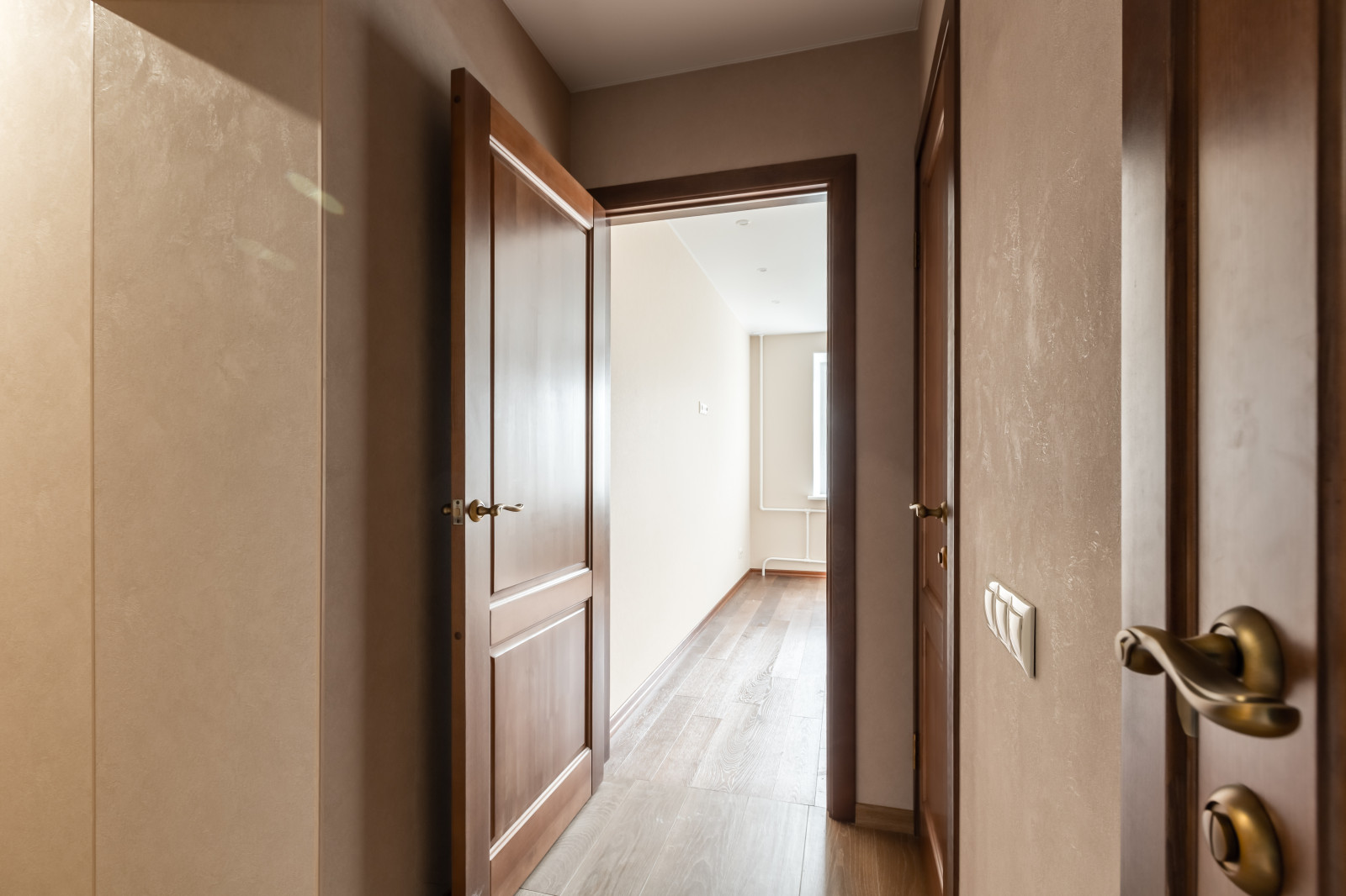 Ремонт 2-х комнатной квартиры в неоклассическом стиле