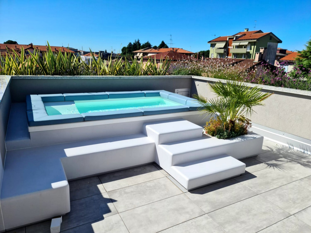 Diseño de terraza moderna pequeña en azotea