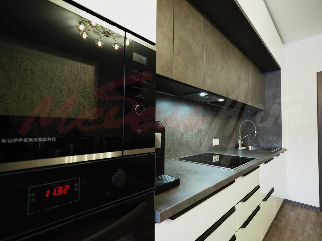 Кухонный гарнитур в современном стиле 45