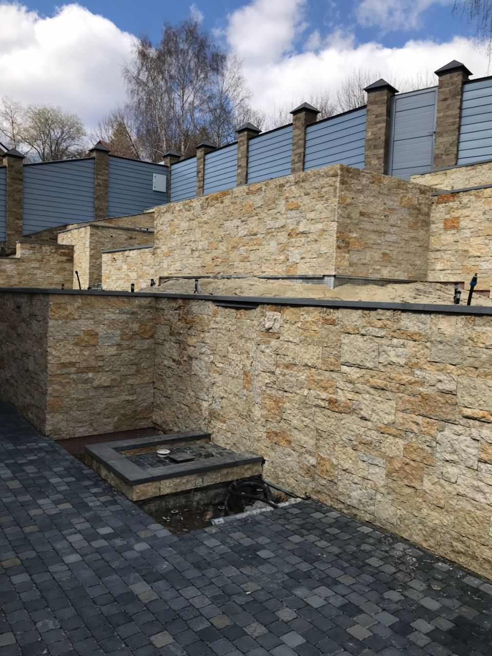 Мощение натуральным камнем