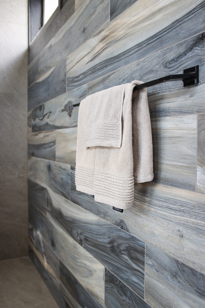 Modern Warmth with an Edge
