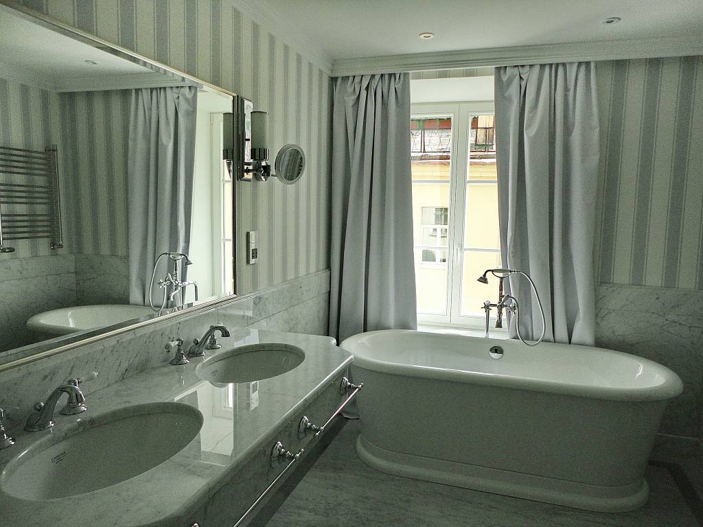 Оформление общественых зон 1. Hotel Kempinski