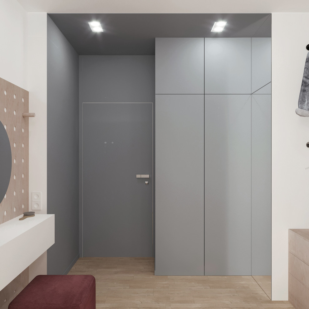 Д-1808. Квартира для проживания молодой девушки.