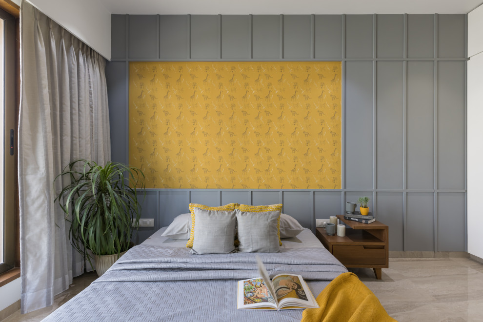 Ejemplo de dormitorio infantil de 4 a 10 años moderno de tamaño medio con paredes grises, suelo de baldosas de cerámica, suelo beige y panelado