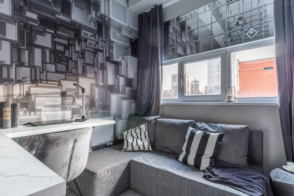 Монохром мужской