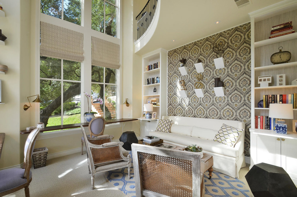 Photo of a transitional home office in Austin.