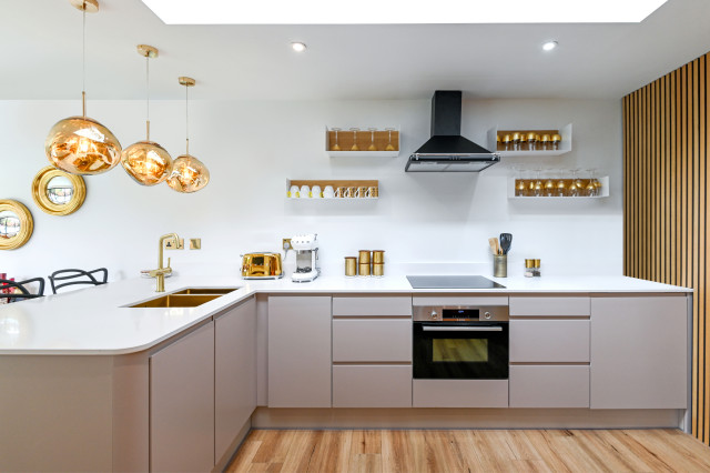 Kitchen contemporary-koek