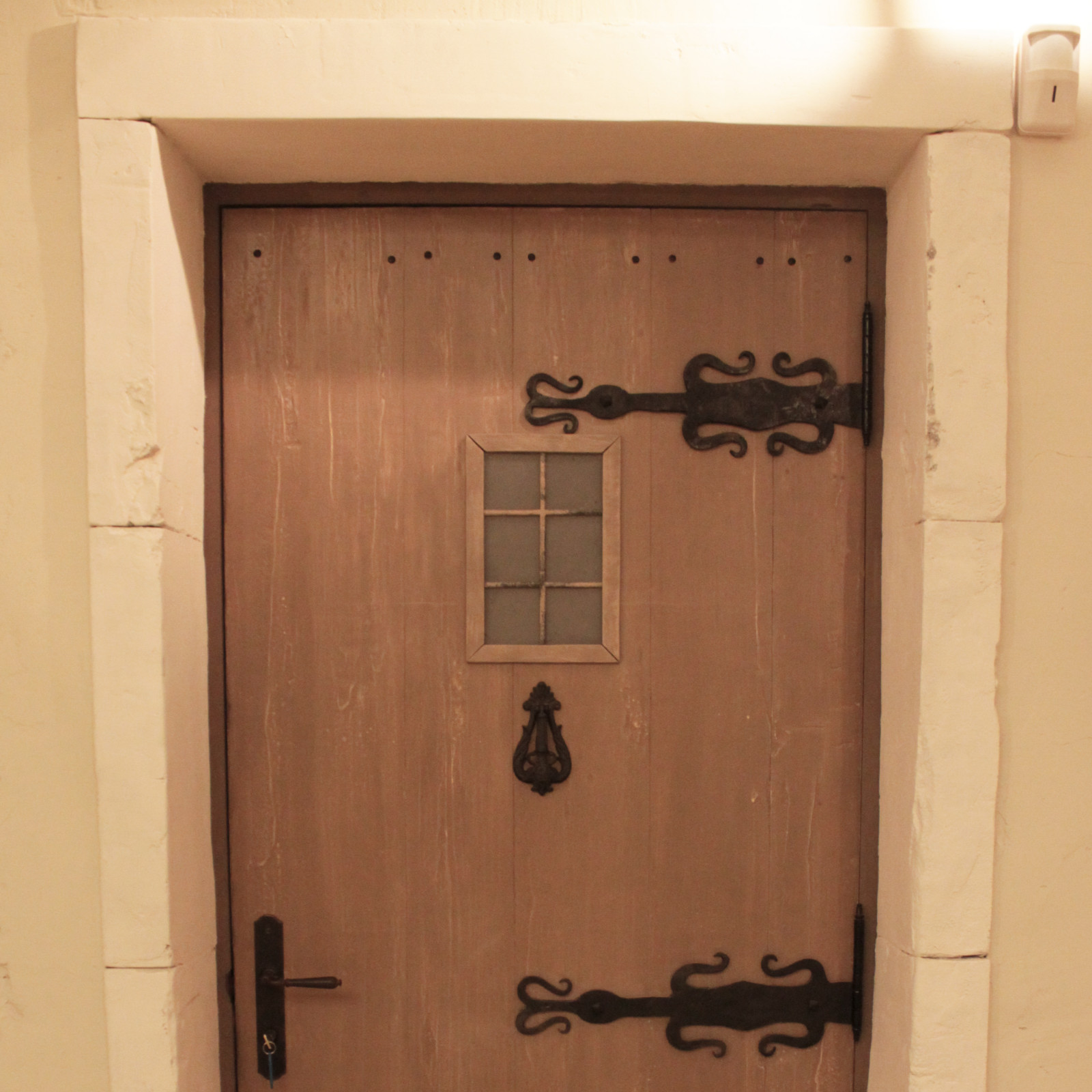 Реконструкция интерьера в загородном доме