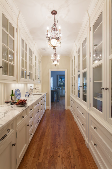 Classic Butler Pantry Traditional Kitchen St Louis By Gegg