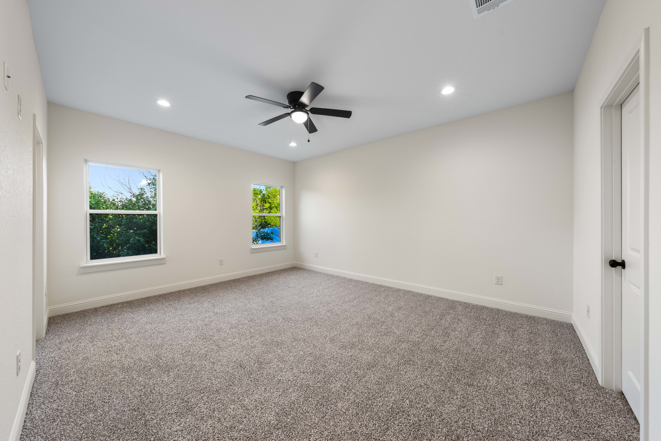 1310 S Mesquite