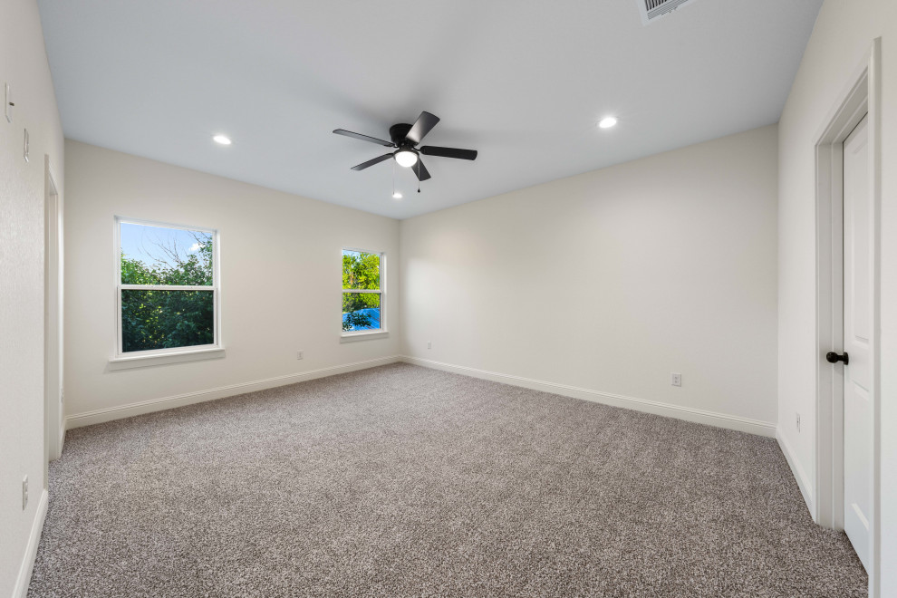 1310 S Mesquite