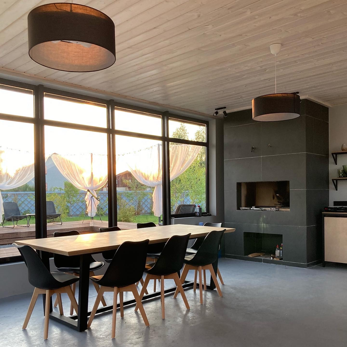 Летняя кухня друзей