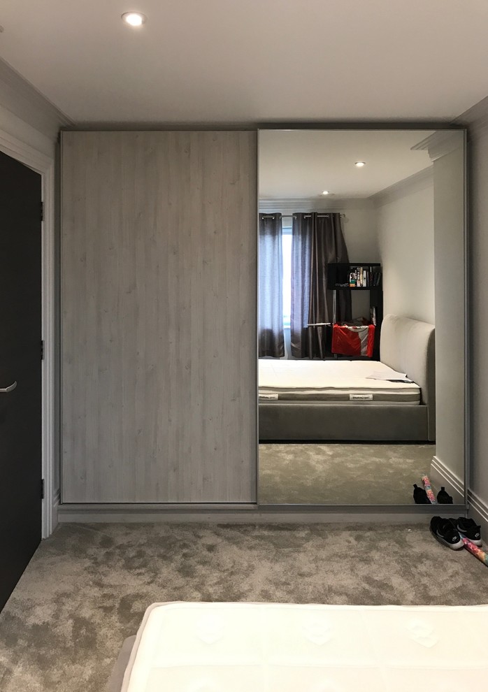 Bespoke Fitted Sliding Wardrobe