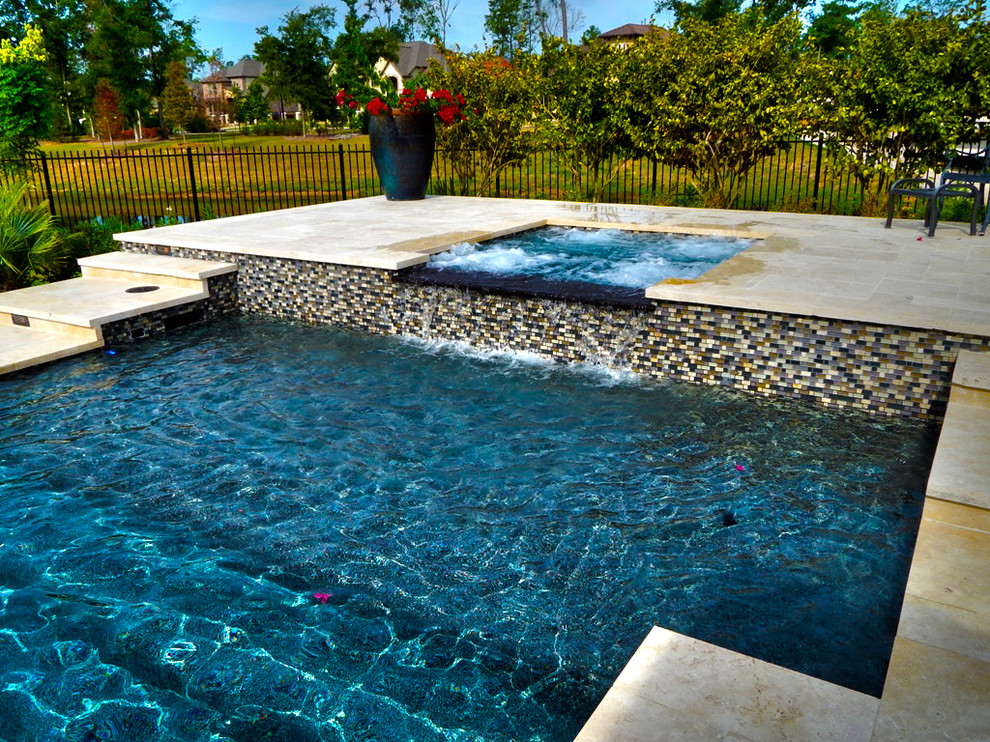 Transitional pool photo in Houston
