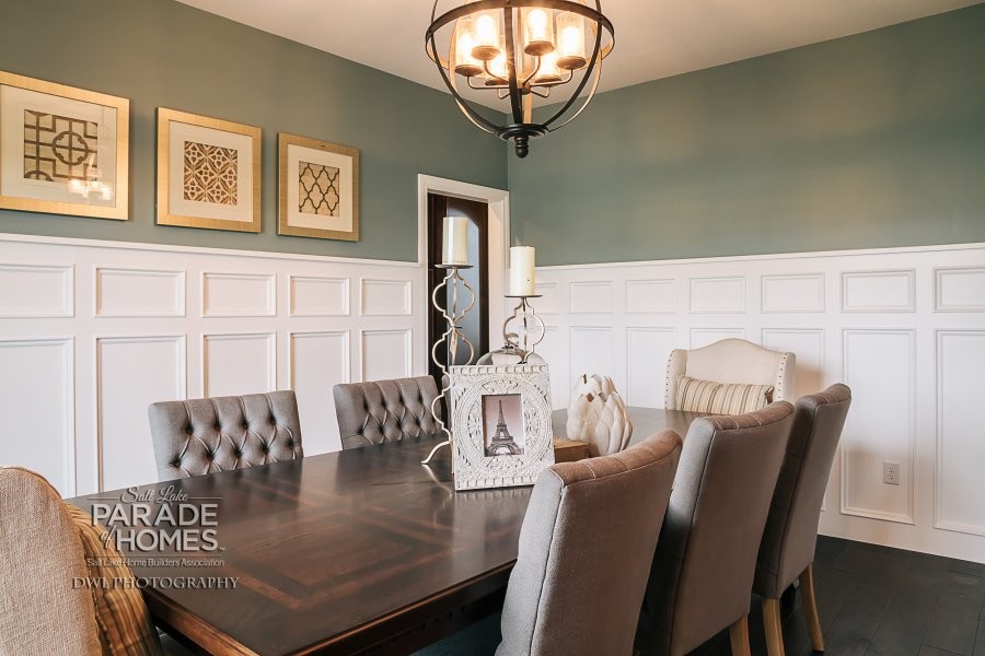 This is an example of a traditional dining room in Salt Lake City.