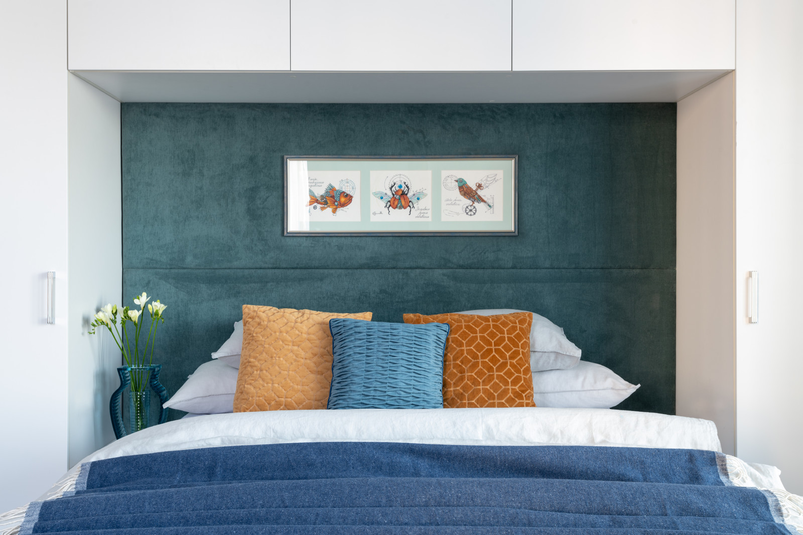 Два мира, две эпохи