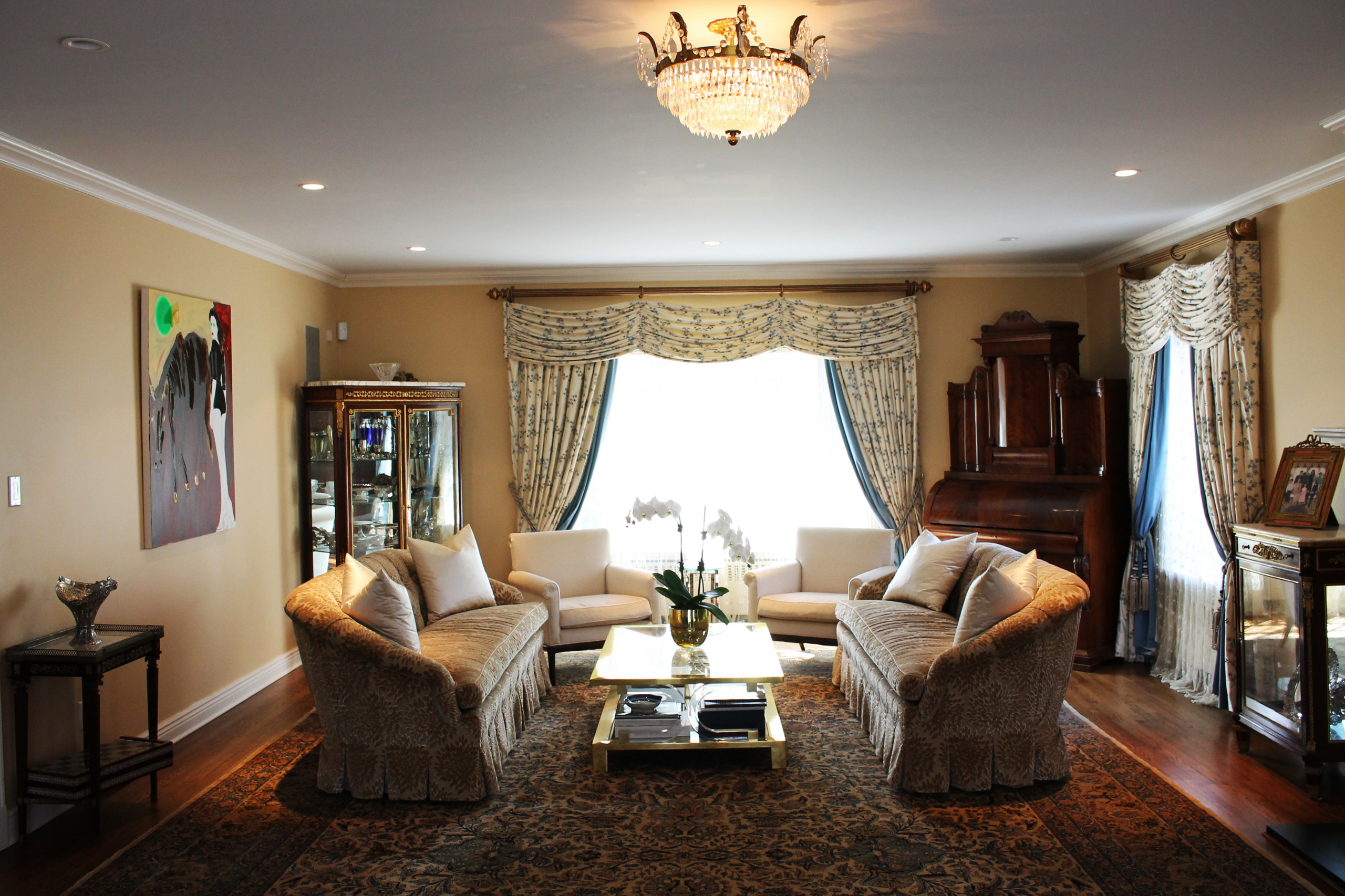 Transitional Decor for Classic Kings point, NY
