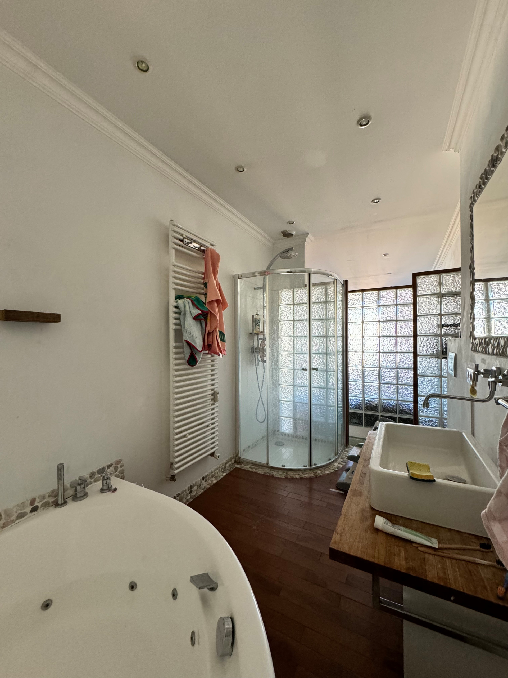 AVANT/APRES: un appartement Niçois réinventé