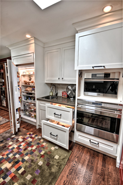 Transitional kitchen transitional-kitchen