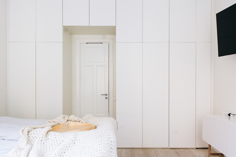 卧室白色橱柜北欧风格装潢图片