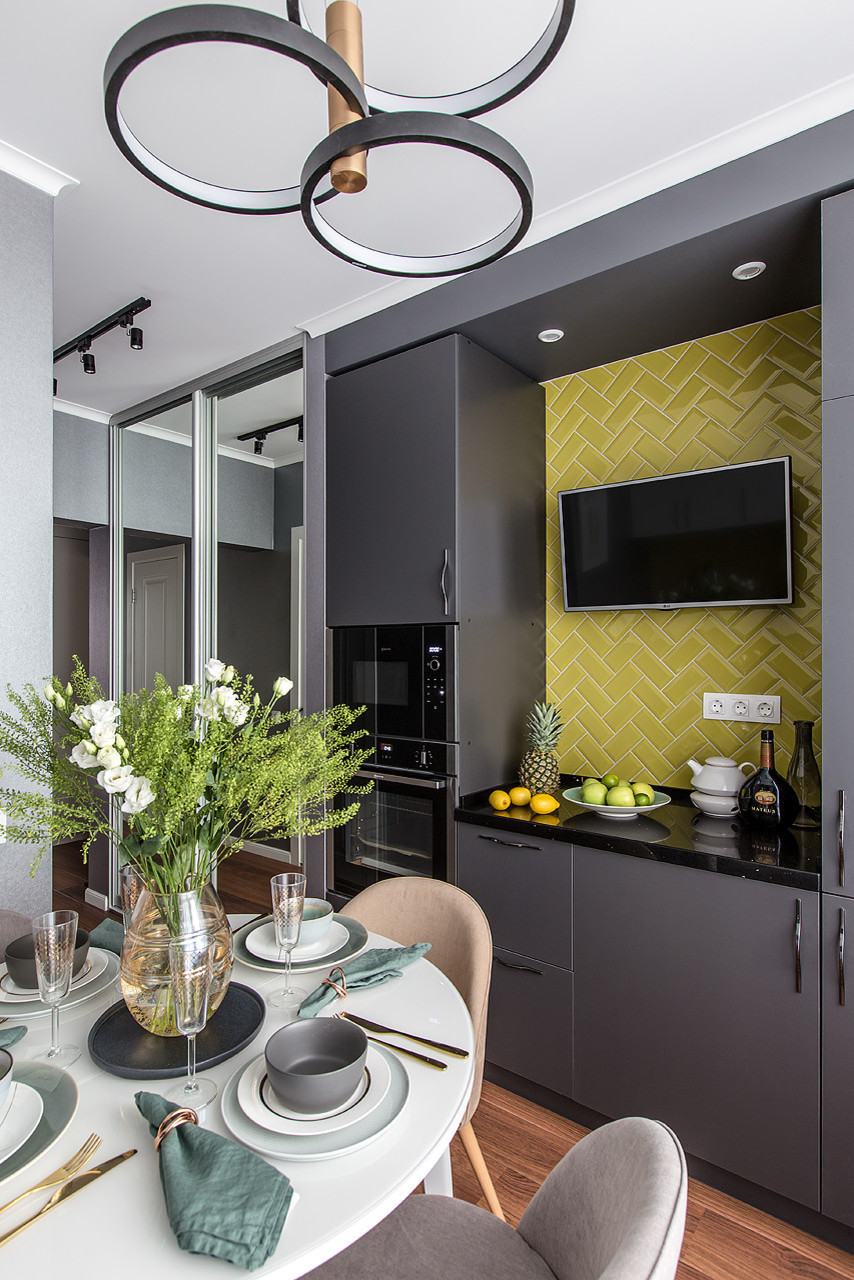 ЖК на Базовской "Солнце в городе" (56кв.м)