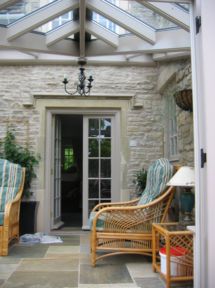 Inspiration for a traditional sunroom in Dorset.