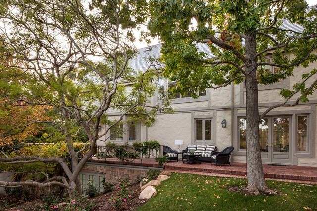 Montecito Vacation Home beach-style-patio