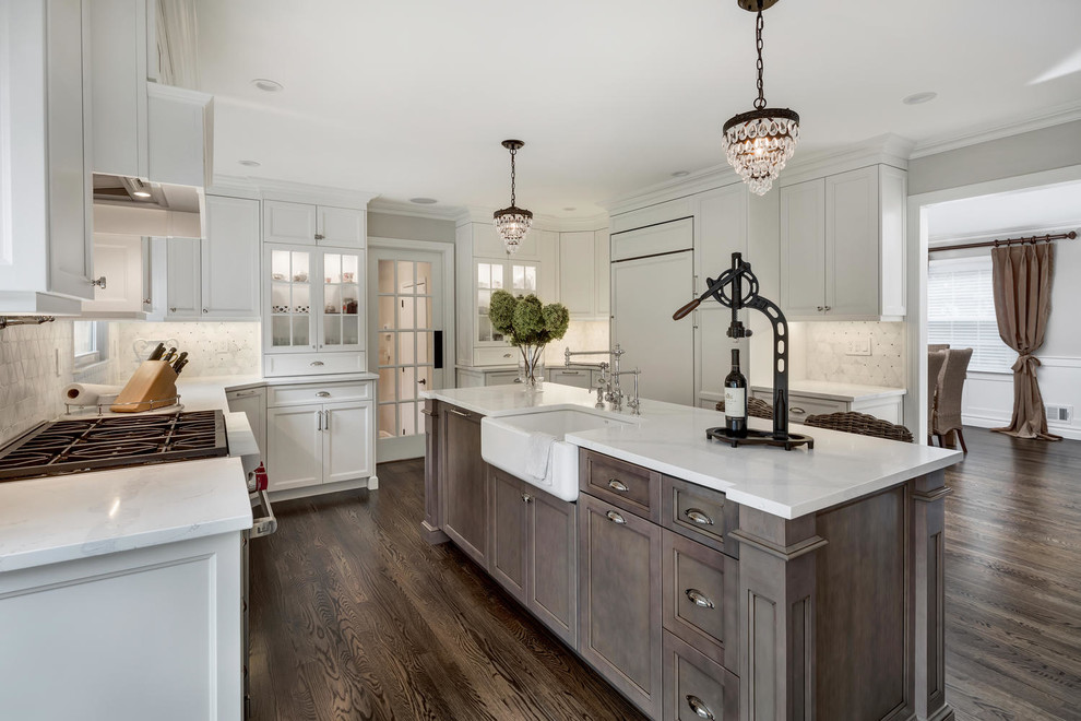 Kitchen - transitional kitchen idea