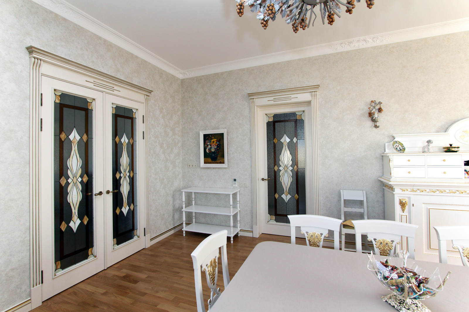 Двери в роскошный дом в г.Краснодаре